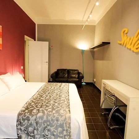 Lovely 2 Bedroom Apartment-6 Pax By Yourhost Rom Exterior foto